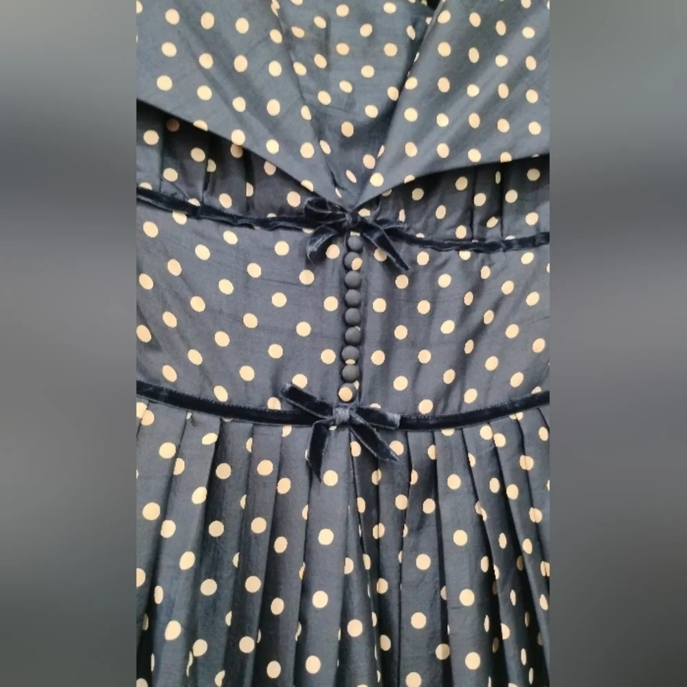50s SILK POLKA DOT DESIGNER DRESS - Picture 11 of 11